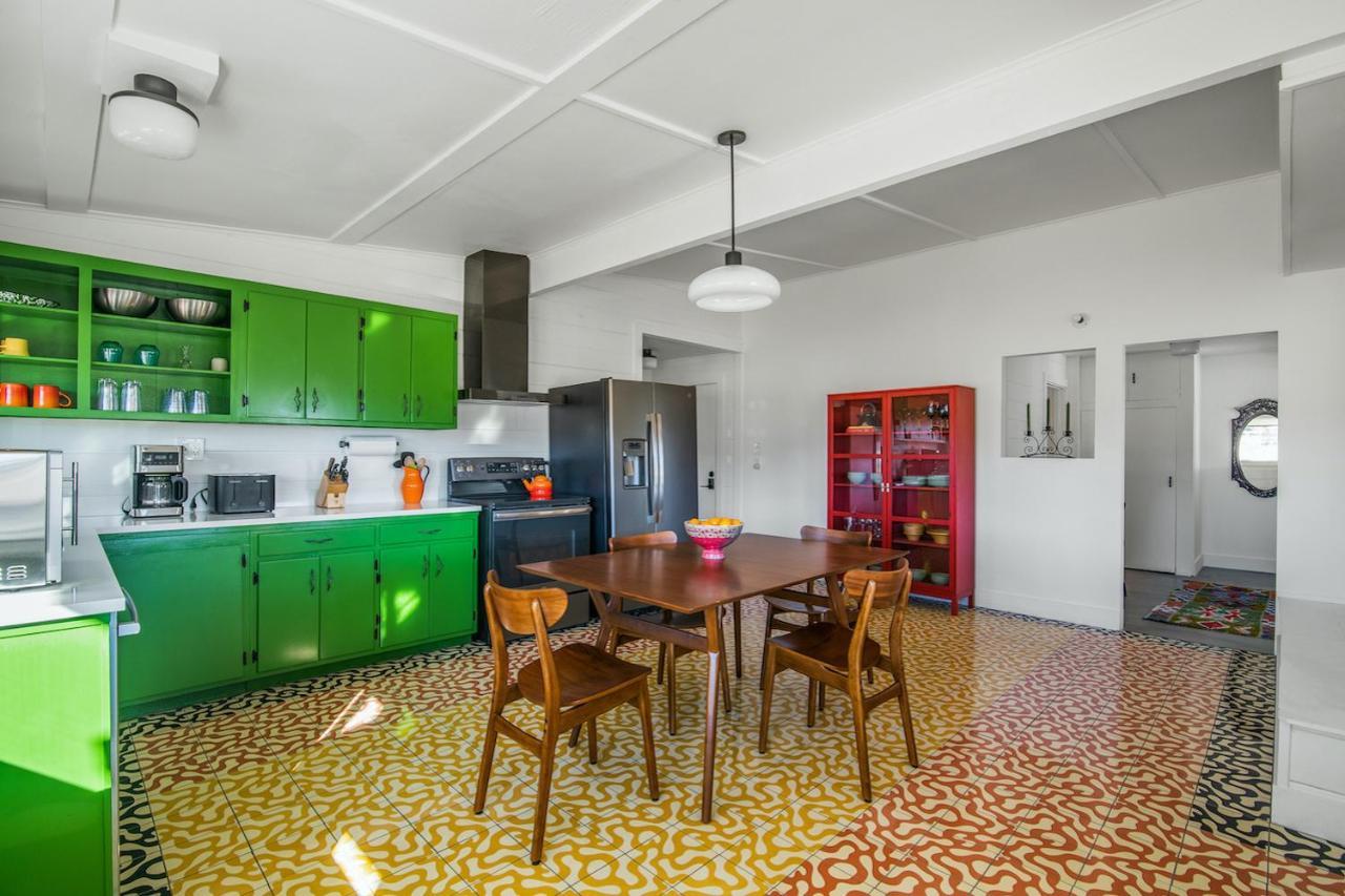 Wonder Valley Green House - Near Joshua Tree National Park トウェンティナイン・パームズ エクステリア 写真